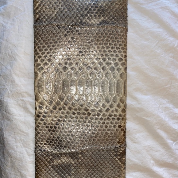 Carlos Falchi Python Silver/Metallic Flap Clutch - Picture 6 of 9